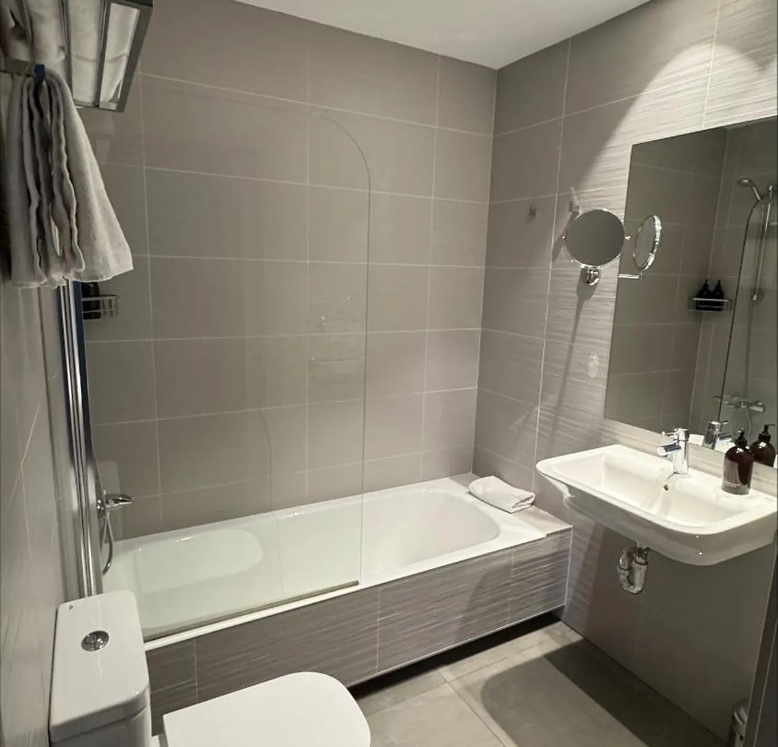 Colectia Hotel Urumea San Sebastián